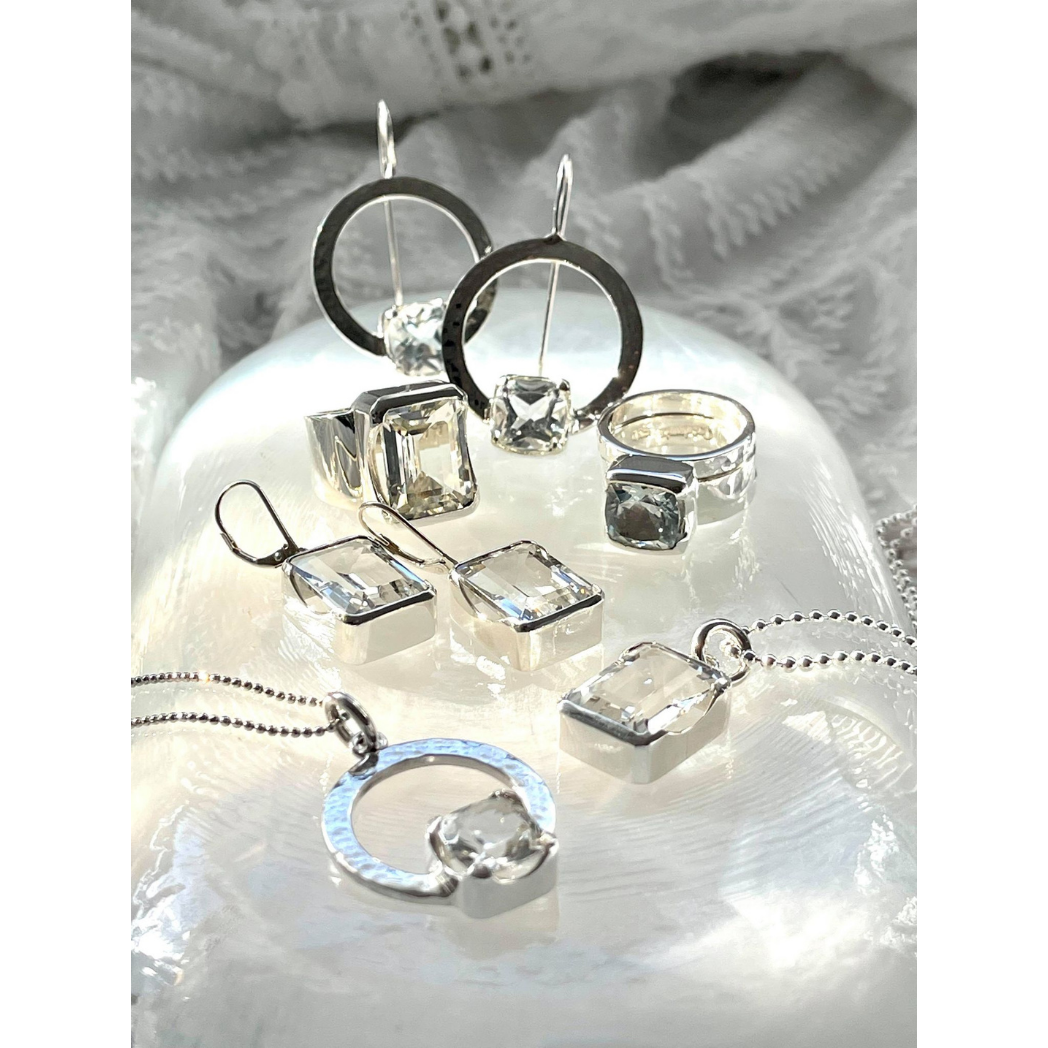 April Birthstone Diamond White Topaz Desiderate Desiderate