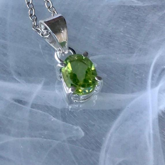 Peridot 2024 pendant necklace