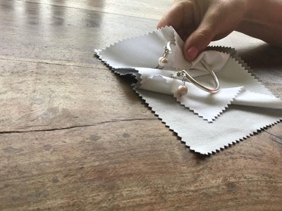 Keeping Your Silver Jewellery Shiny
