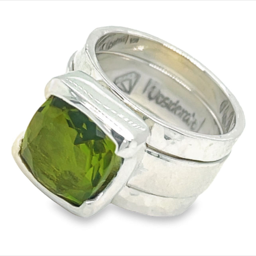 Peridot rings for deals sale